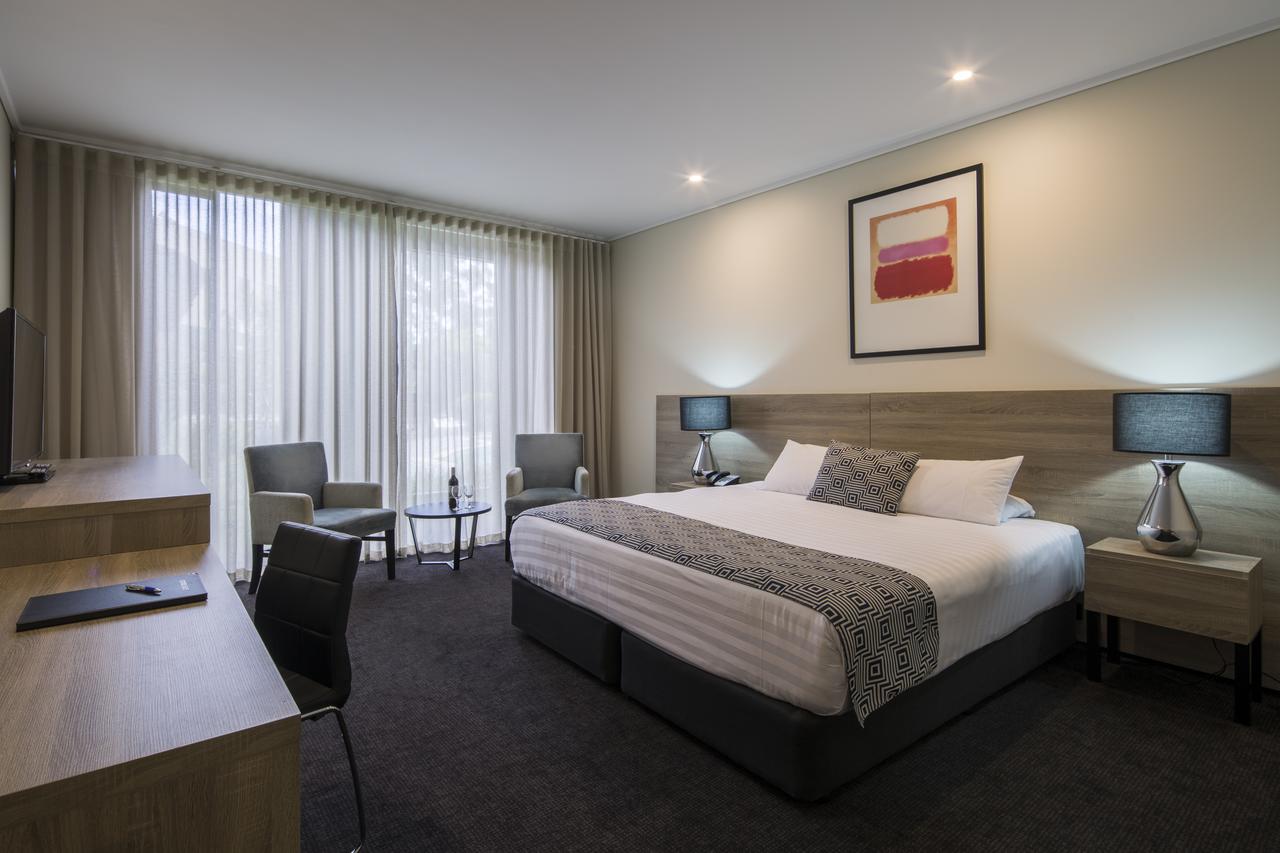 Dingley Hotel - Accommodation Melbourne
